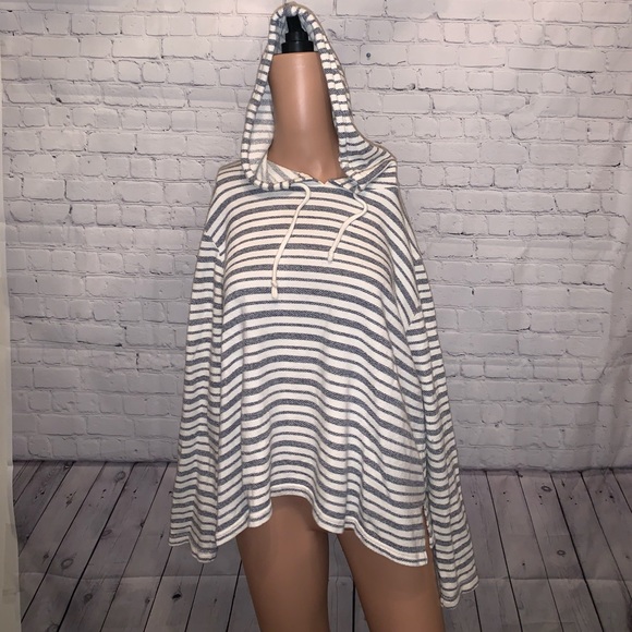 Forever 21 Tops - Forever 21 Plus Size Gray & White Striped Hoodie